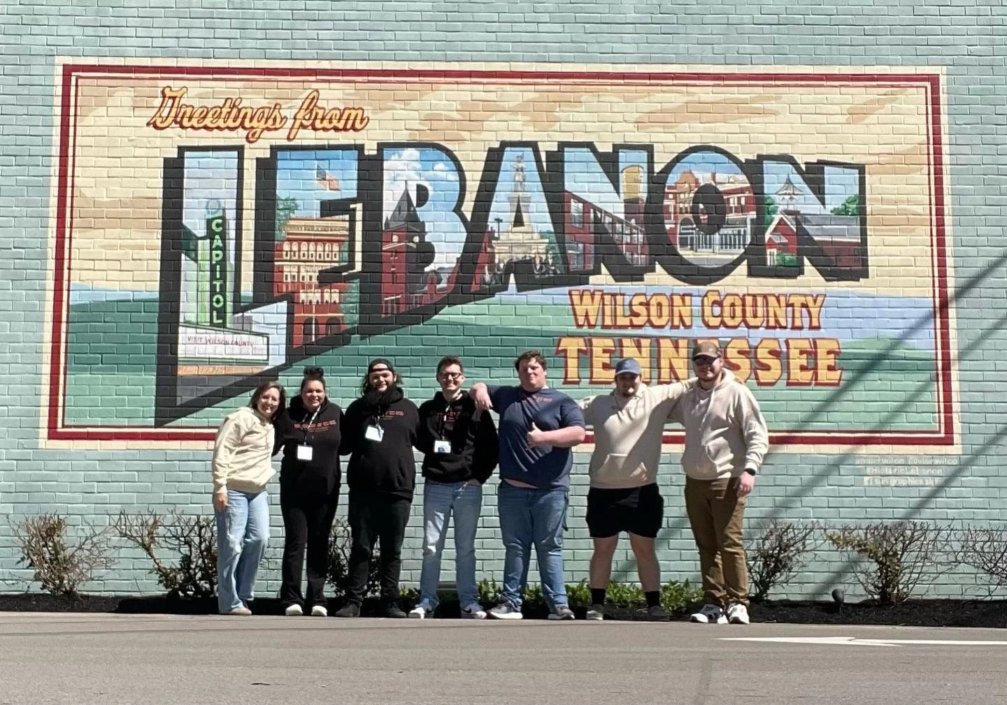 Lebanon Tennessee mural group photo